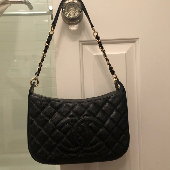 ❌SOLD❌Authentic Chanel Quilted Caviar Shoulder Bag - Picture 8 of 8